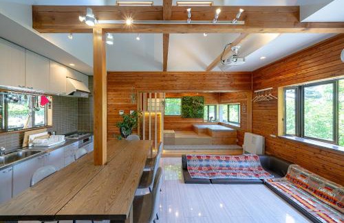 Kusatsu Onsen House | Private hot-spring Villa in Kusatsu #projector