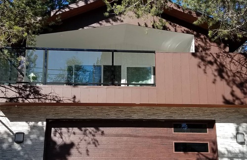 Tahoe Paradise House | Private hot tub and large balcony/close to ski