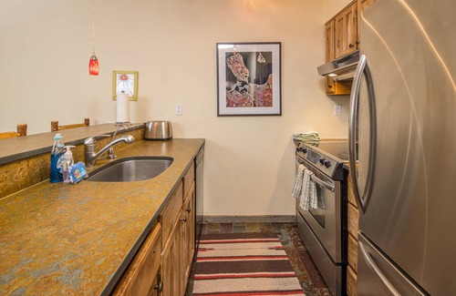Big Sky Condo | Private Hot Tub, Across the road from Big Sky Resort - Stillwater Ski Escape