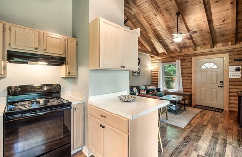 Pigeon Forge Cabin | Private Hot Tub - Charming Cabin - Woodland Setting - No Scary Roads - Gazebo