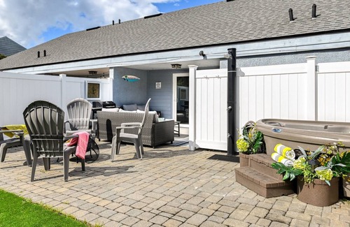 Vilano Beach House | Private Hot Tub & Firepit, Patio, Short Walk to Beach