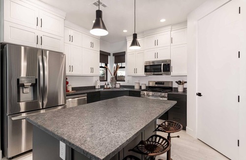 St. George House | Private Hot Tub| Mini Golf | Heated Pool | Lazy River MR