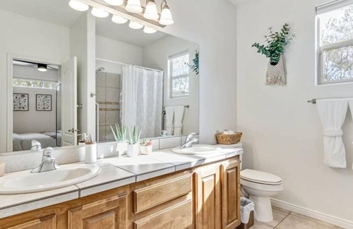 Ivins House | Private Hot Tub, Pets Allowed, Park Close By!