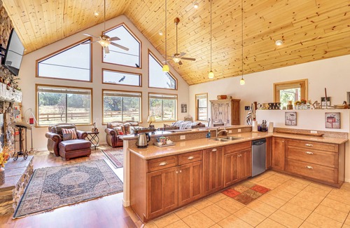 Show Low Cabin | Private Hot Tub: Vernon Cabin on 30 Forested Acres