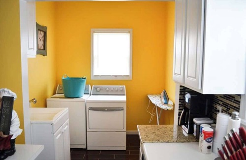Roanoke House | Private House 1 Mile from Downtown NEWLY RENOVATED