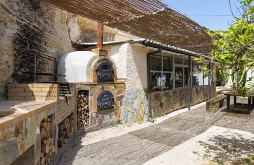 Guimar Villa | Private house with pool & garden