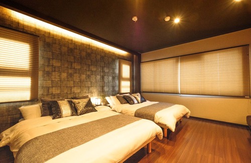 Nishinari House | Private house3 showers4 mins Namba by train - Mon World Tea House/Osaka Ōsaka