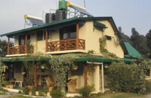 Amritpur Resort | Private room ∙ 4 guests