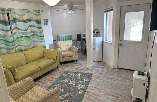 Half Moon Bay House | Private In Law Unit In Beachfront Neighborhood Steps To Sand Walk To Restaurants