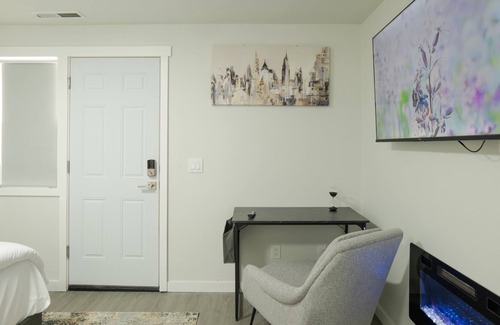 Kent Apartment | Private King Suite - parking on permises