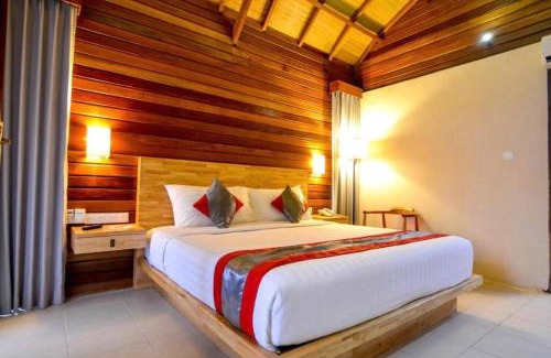 Gili Air Villa | Private Lagoon House 7 BR in The Beach Front CYN