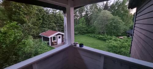 Bro Villa | Private Lake Cabin