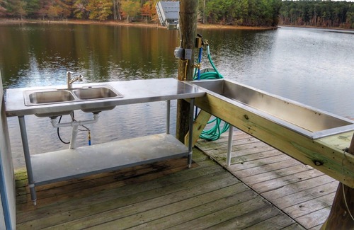 Turtle Beach House | Private Lake House with 4 acres-boat house-fire pit-sleeps 12