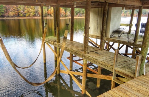 Turtle Beach House | Private Lake House with 4 acres-boat house-fire pit-sleeps 12