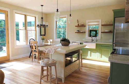 Cape May Court House House | Private Lakefront Retreat | The Cottage at Haven