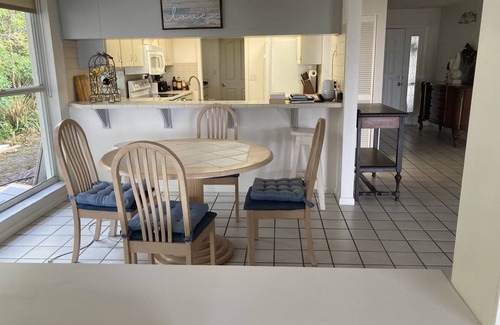 Sebring House | Private Lakefront Home With Dock. 19 Minutes from Sebring Raceway.