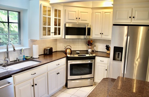 Kittery Point House | Private Lighthouse at Waterfront Chauncey Creek