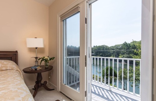 Kittery Point House | Private Lighthouse at Waterfront Chauncey Creek