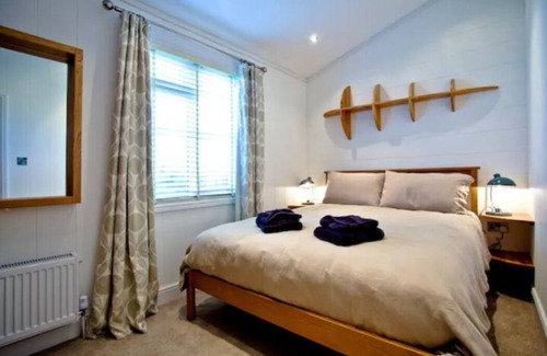 Salcombe Cabin | Private Lodge in a beautiful surroundings. Salcombe town 10-15 mins by car.