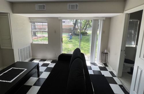 Sharpstown House | Private* LUXURY 2 Story Pool House