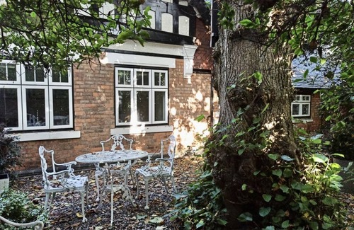 Moseley House | PRIVATE LUXURY BARN CONVERSION - PERFECT FOR CRUFTS