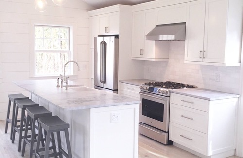 Nantucket Town House | PRIVATE LUXURY HOME with CABANA/GUEST HOUSE and POOL near TOWN, CISCO, & BEACHES