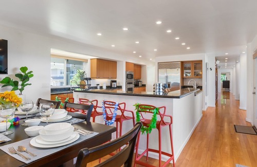 Laie House | Private Luxury Oceanfront Estate on North Shore!