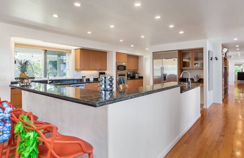 Laie House | Private Luxury Oceanfront Estate on North Shore!