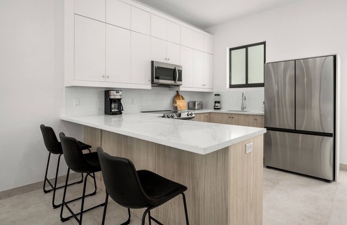 Grace Bay House | Private Luxury Villa — 3 Beds, Sleeps 6 — Pool, Concierge, & Steps to Grace Bay