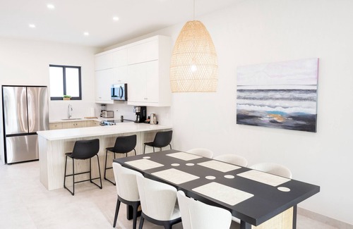 Grace Bay House | Private Luxury Villa — 3 Beds, Sleeps 6 — Pool, Concierge, & Steps to Grace Bay
