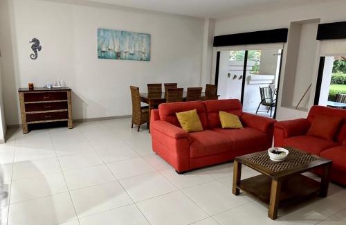 Barrio Santa Lucia House | Private Modern Condo by Jac Beach