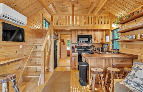 Jay Cabin | Private, Modern Log Cabin @ The Woodshed Lodge; Pet Friendly; Sleep 6