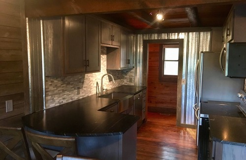 Jasper Cabin | Private Mountain View cabin on 5 acres, great patio with creek below back patio.