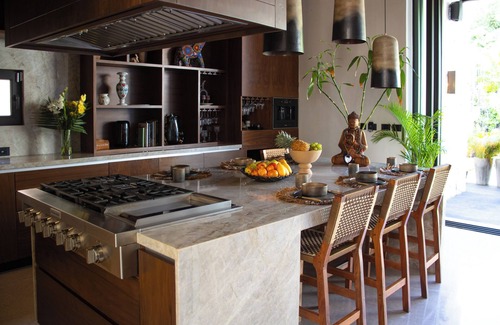 Xpu-Ha House | Private Natural Cenote, Spacious 5 Beedroom House with AC ,WiFi & Cleaning Maid.