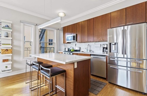 Nob Hill Apartment | Private Nob Hill Room w/Rooftop Views Near FiDi!