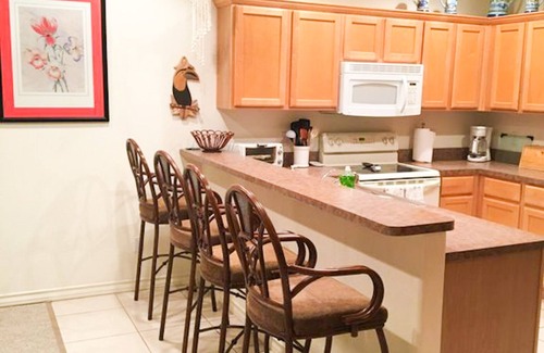 South Padre Island House | Private Oasis - Heated pool, 2 min walk to beach!