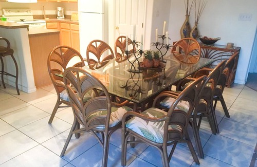 South Padre Island House | Private Oasis - Heated pool, 2 min walk to beach!