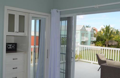 Orange Bay House | Private Oasis in Negril: Beachfront Luxury!