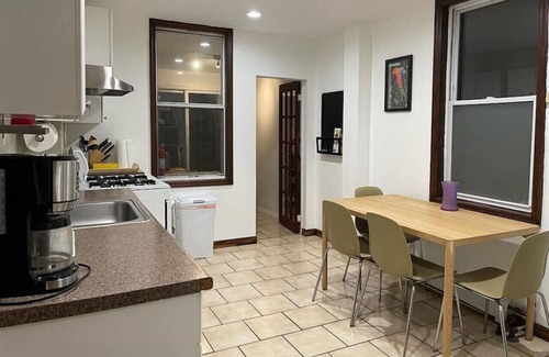 Communipaw Apartment | Private oasis just outside NYC