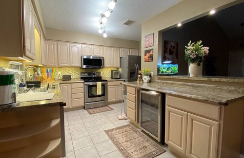 Southside House | Private Oasis: Pool & Garden Paradise, Grill & Coffee
