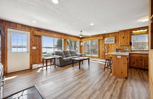 Annandale Cabin | Private oasis to fish, swim, boat and relax on beautiful Bass Lake