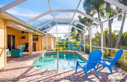 Pelican Apartment | Private Oasis w/ Enclosed Porch | Pool
