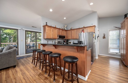 Bethany Beach House | PRIVATE OCEAN BEACH IN NORTH BETHANY - 39692 Kittiwake Dr, Ocean Village