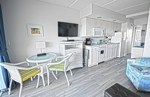 Crescent Beach Condo | Private Ocean Front Balcony with Stunning Views & Heated Pool