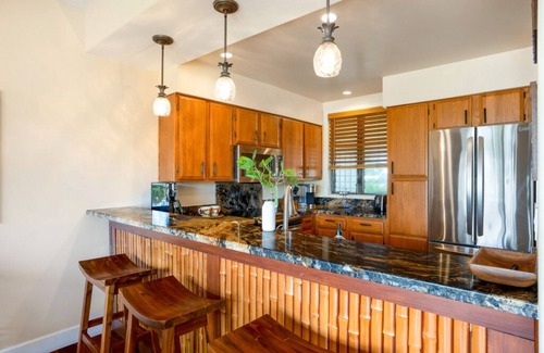 Wailua Condo | Private Oceanfront Penthouse Lae Nani 231, New split A/C, Parking, AMAZING VIEW!