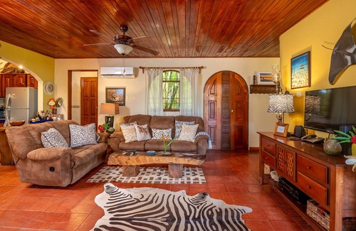 Tamarindo House | private oceanview villa, 3 bedroom gem-walking distance to the beach