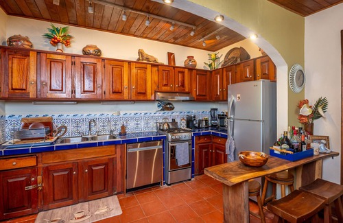 Tamarindo House | private oceanview villa, 3 bedroom gem-walking distance to the beach