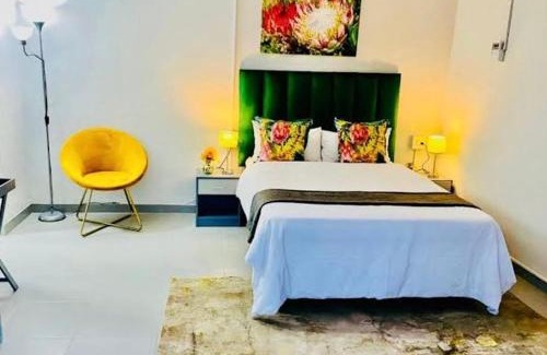 South Durban Apartment | Private Pelican Corner