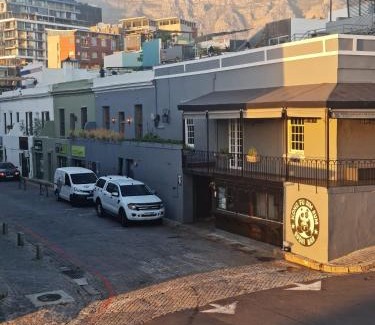 Cape Town City Centre Apartment | Private Penthouse NO Loadshedding