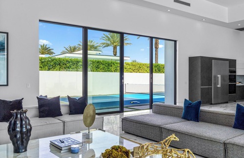 Indio House | Private Pickleball Court-Villa 7